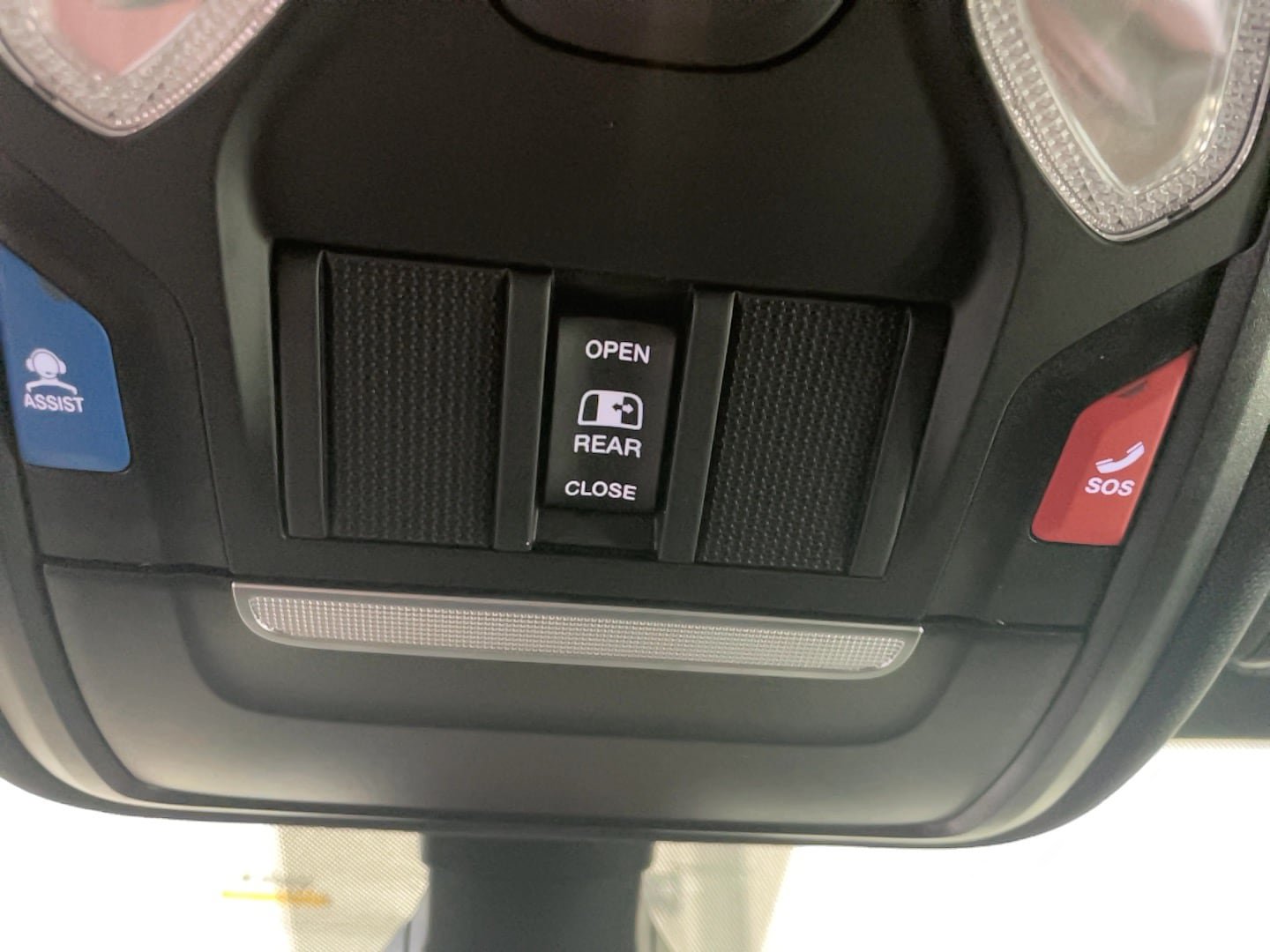 Used 2023 RAM 1500 Big Horn AWD/4WD image 13