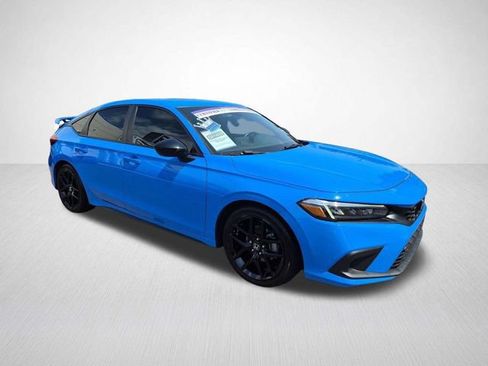 Used 2023 Honda Civic Sport image 4
