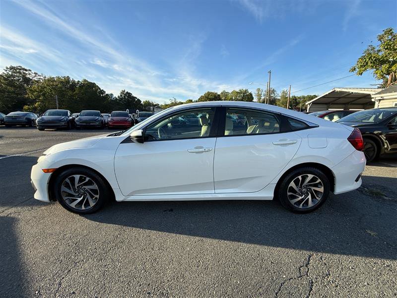 Used 2016 Honda Civic EX image 2