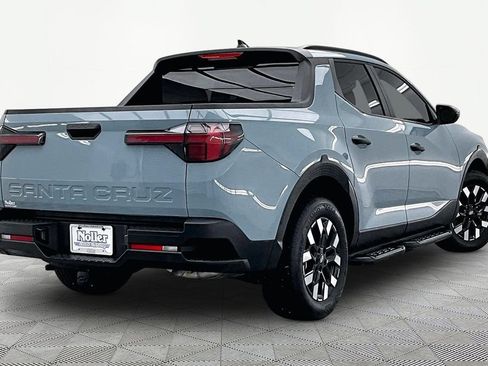Used 2026 Hyundai Santa Cruz SEL FWD image 2