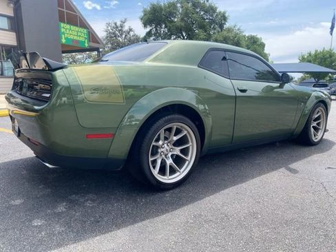 Used 2023 Dodge Challenger R/T Scat Pack image 5