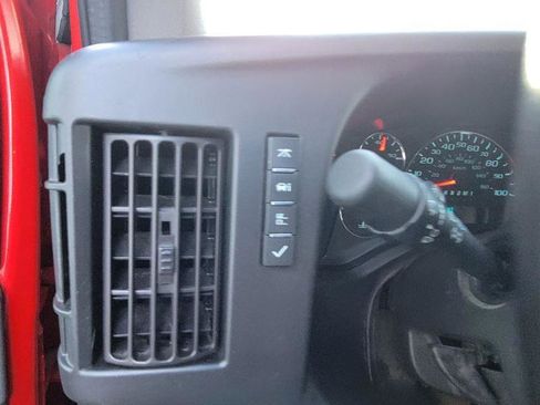 Used 2020 Chevrolet Express 3500 Extended w/ Driver Convenience Package image 31