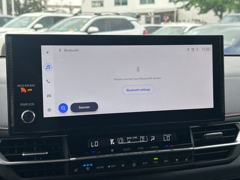 Used 2025 Toyota Sienna XSE w/ XSE Premium Package image 39