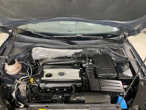 Used 2016 Volkswagen Tiguan S FWD image 39