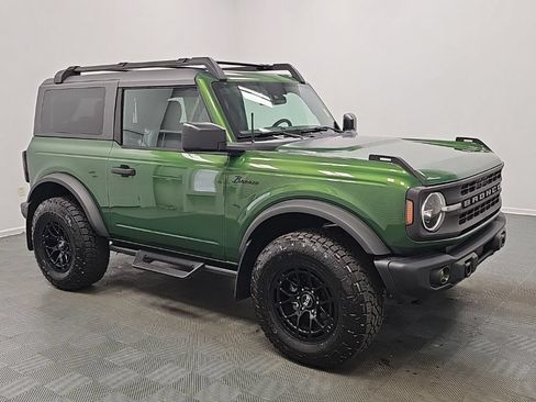 Used 2024 Ford Bronco Black Diamond AWD/4WD image 3
