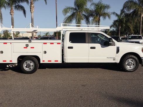 Used 2018 Ford F350 XL w/ Power Equipment Group RWD image 10