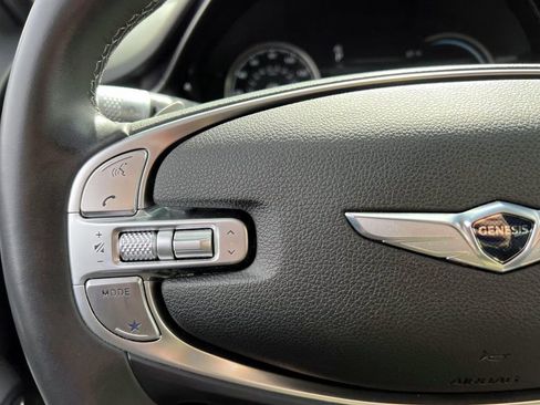 Certified 2024 Genesis GV70 2.5T w/ Select Package image 26