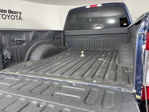 Used 2017 Ford F350 Lariat w/ Chrome Package image 19