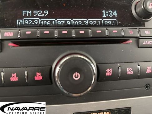 Used 2011 GMC Acadia SLE FWD image 29