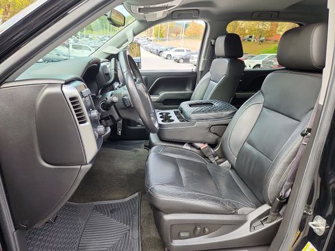 Used 2015 Chevrolet Silverado 1500 LT w/ Custom Sport Edition image 17