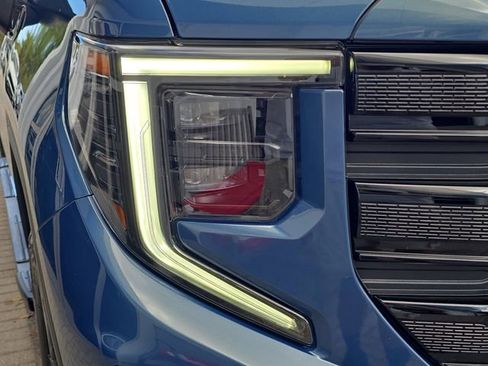 Certified 2024 GMC Sierra 1500 Elevation w/ LPO, Elevation Black Package image 10