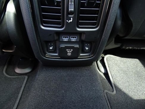 Used 2020 Jeep Grand Cherokee High Altitude image 11