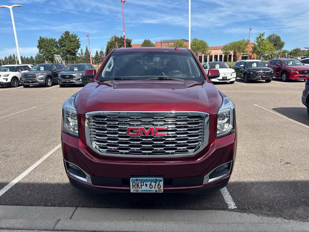 Used 2018 GMC Yukon Denali w/ Open Road Package AWD/4WD image 2
