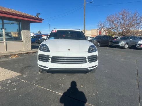 Used 2019 Porsche Cayenne image 5