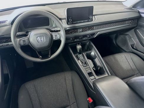 Certified 2023 Honda Accord LX image 27