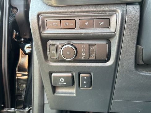 Used 2023 Ford F150 Lariat w/ Equipment Group 502A High AWD/4WD image 20