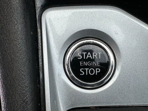 Used 2024 Nissan Altima 2.5 SV FWD image 21