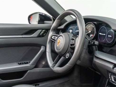 Used 2021 Porsche 911 Carrera 4S image 78