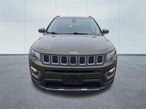 Used 2018 Jeep Compass Limited image 8