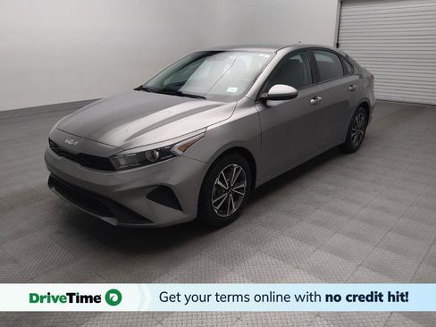 Used 2022 Kia Forte LXS FWD image 1
