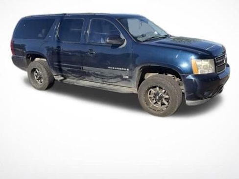 Used 2007 Chevrolet Suburban LT AWD/4WD image 1