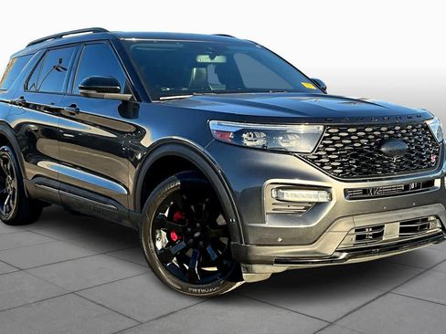 Used 2020 Ford Explorer ST w/ ST Street Pack image 2