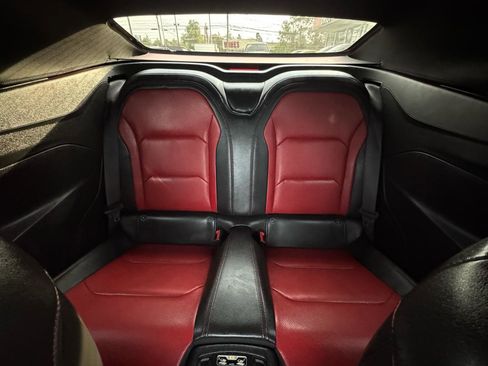 Used 2017 Chevrolet Camaro LT RWD image 16