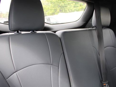 Used 2022 Buick Enclave Premium w/ Experience Buick Package image 13