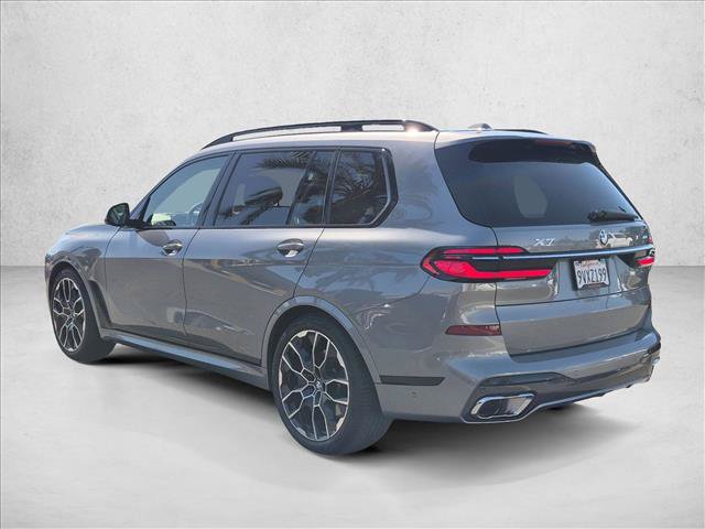 Used 2025 BMW X7 xDrive40i w/ M Sport Package AWD/4WD image 8