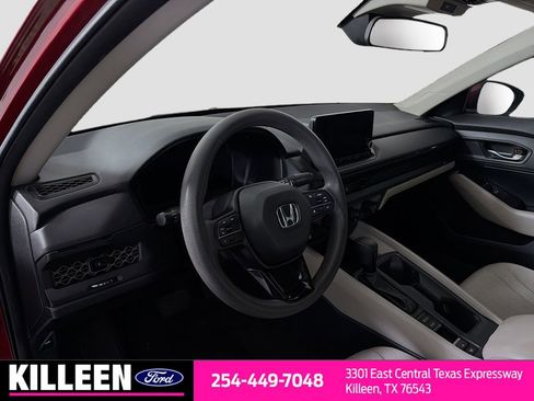 Used 2023 Honda Accord LX image 10