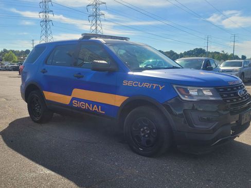 Used 2018 Ford Explorer Utility 4D Police AWD 3.7L V6 image 33