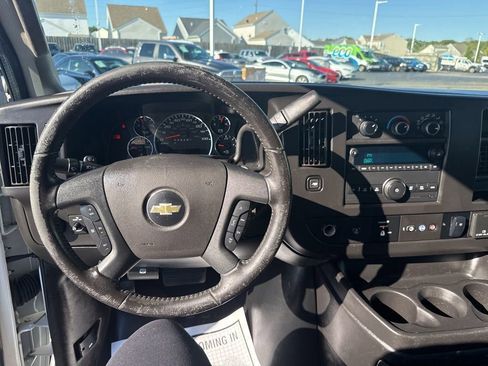 Used 2022 Chevrolet Express 3500 w/ Power Convenience Package image 14