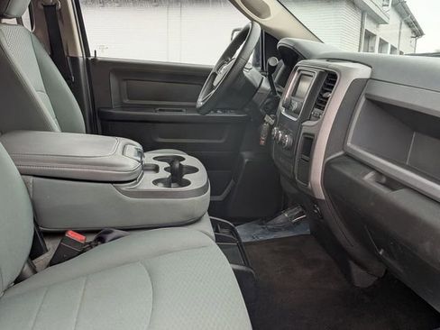 Used 2015 RAM 1500 Express image 36
