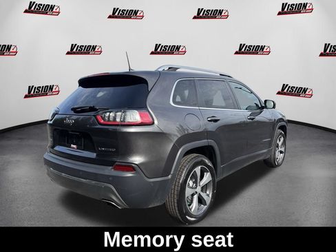 Used 2019 Jeep Cherokee Limited w/ Technology Group AWD/4WD image 8