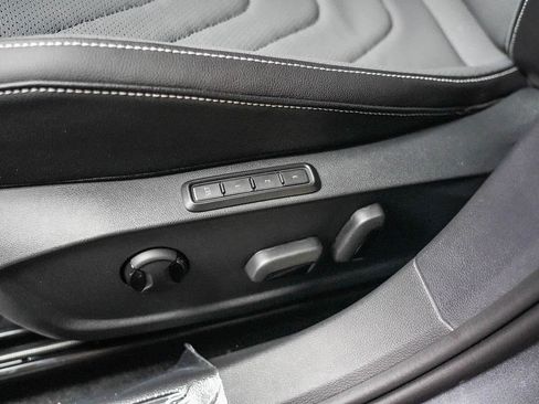 New 2026 Volkswagen Jetta SEL FWD image 24
