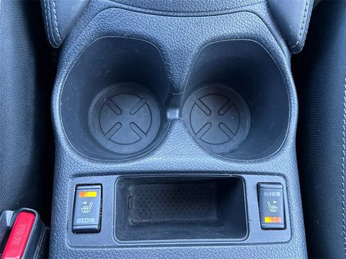 Used 2019 Nissan Rogue SL w/ Premium Package image 31