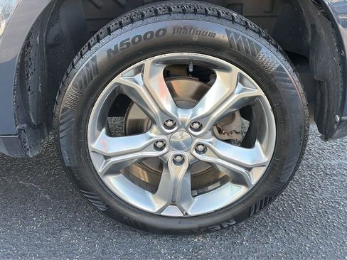 Used 2017 Dodge Journey Crossroad w/ Rear Seat Video Group I image 20