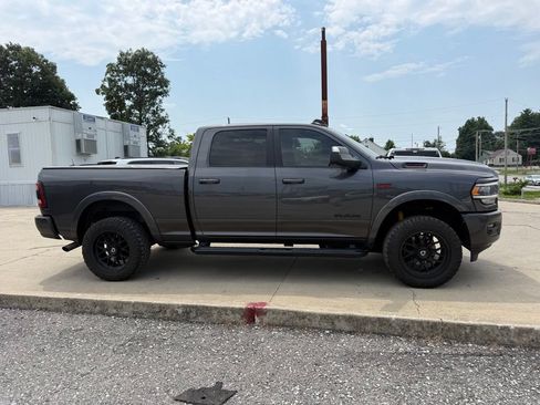 Used 2022 RAM 2500 Laramie AWD/4WD image 5
