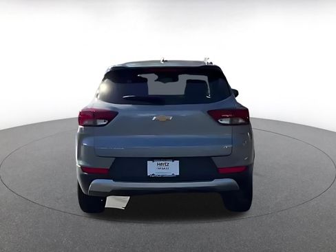 Used 2025 Chevrolet TrailBlazer LT image 9
