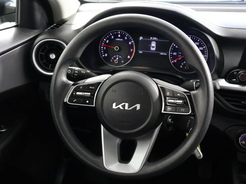 Used 2023 Kia Forte LXS FWD image 10