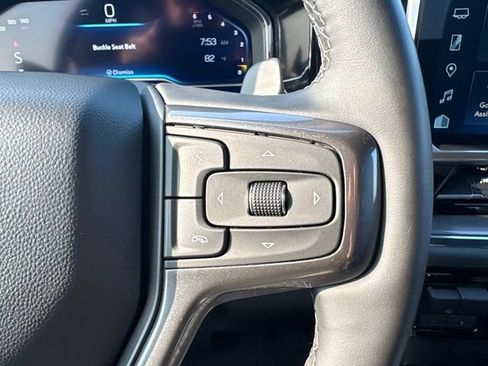 Used 2024 Chevrolet Silverado 1500 High Country w/ Technology Package AWD/4WD image 34