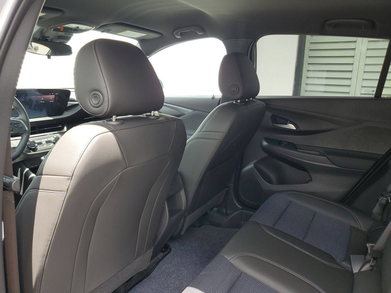 New 2026 Buick Envista Preferred w/ Convenience I Package FWD image 9
