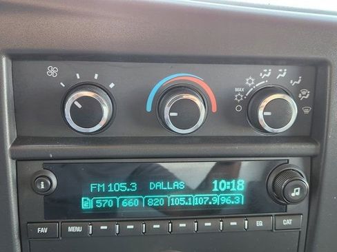 Used 2025 Chevrolet Express 3500 w/ Power Convenience Package image 6