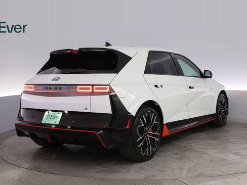 Used 2025 Hyundai Ioniq 5 N AWD/4WD image 3