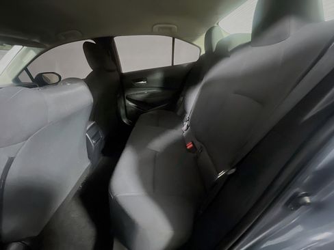 Used 2021 Toyota Corolla LE FWD image 28