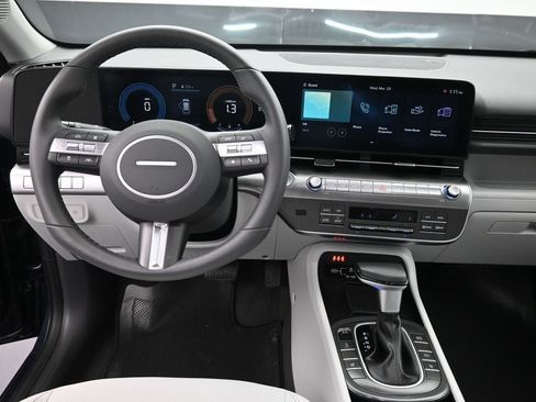 Certified 2026 Hyundai Kona SEL Sport AWD/4WD image 11