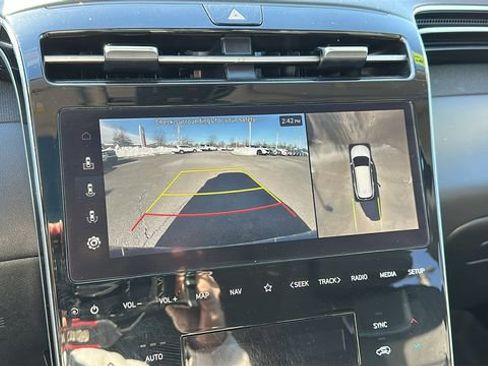 Used 2023 Hyundai Tucson Limited w/ Cargo Package image 19