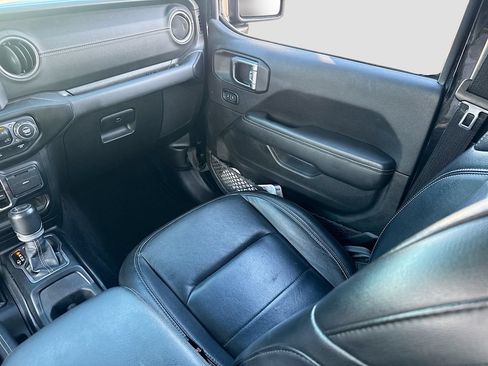 Used 2023 Jeep Wrangler Unlimited Sahara w/ Cold Weather Group AWD/4WD image 26
