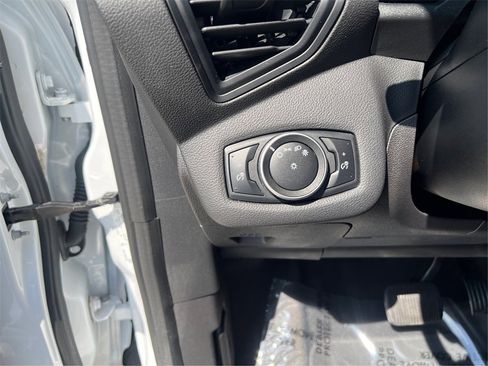 Used 2016 Ford C-MAX SE image 18