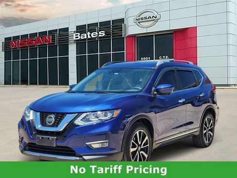 Used 2020 Nissan Rogue SL w/ Premium Package FWD image 2
